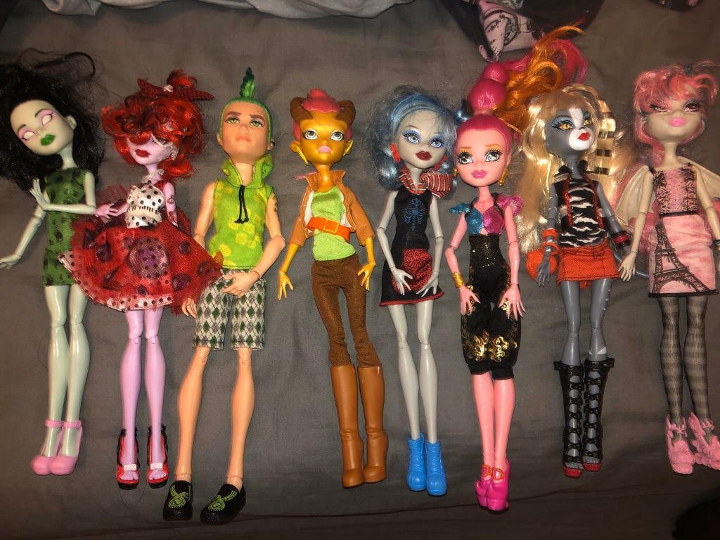 monster high doll bundle